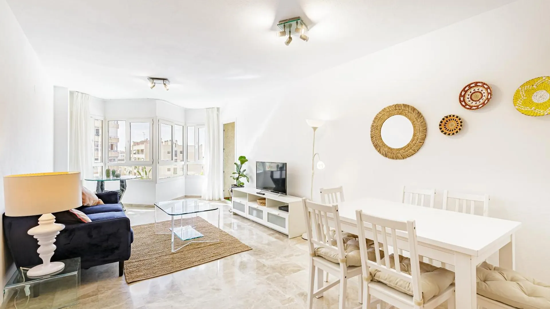 Oasis With Terrace And Sea Views With Rooftop Pool location